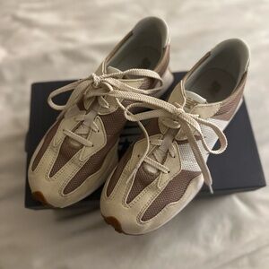 New balance Stylish Women's Beige and Brown Sneakers